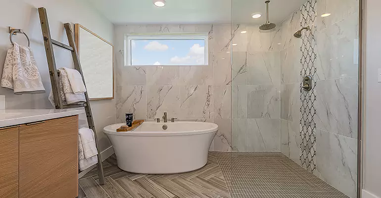Luxury Master Bath Designs in Tacoma